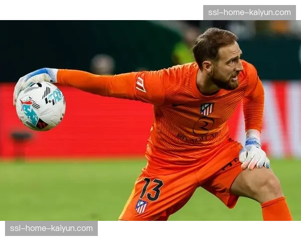 西甲联盟启动“未来之星”计划，资助足球专业大学生赴各俱乐部实习。