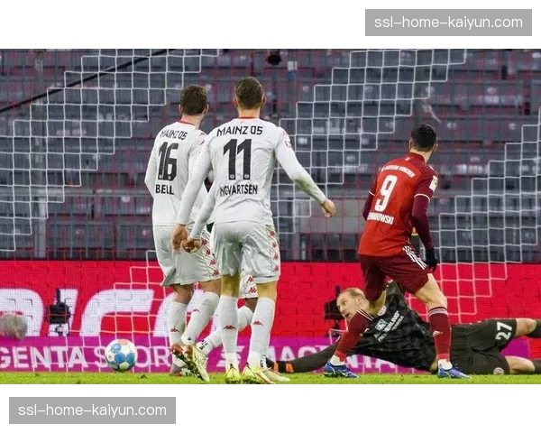 勒沃库森前锋希克表达冲击欧冠席位决心，球队继续施压积分榜前列